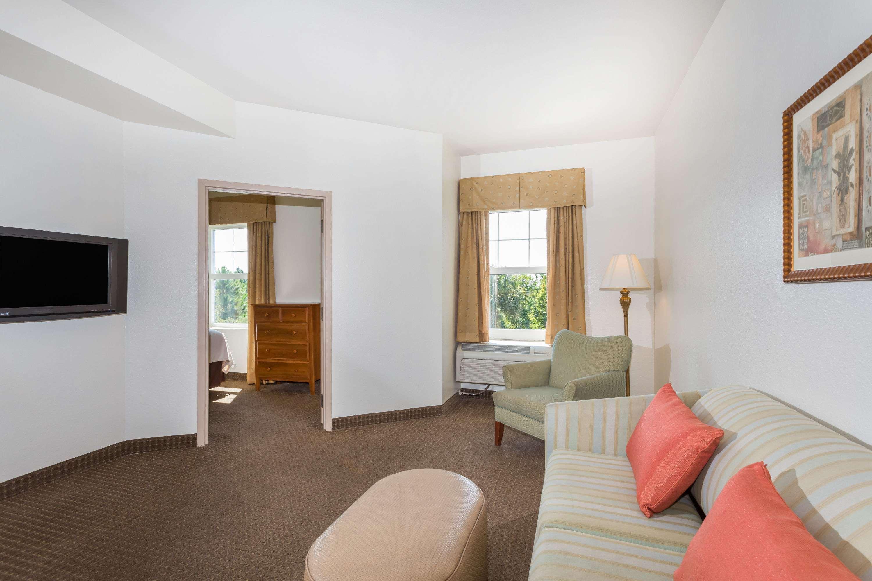 Hawthorn Extended Stay By Wyndham Panama City Beach Upper Grand Lagoon Exterior foto