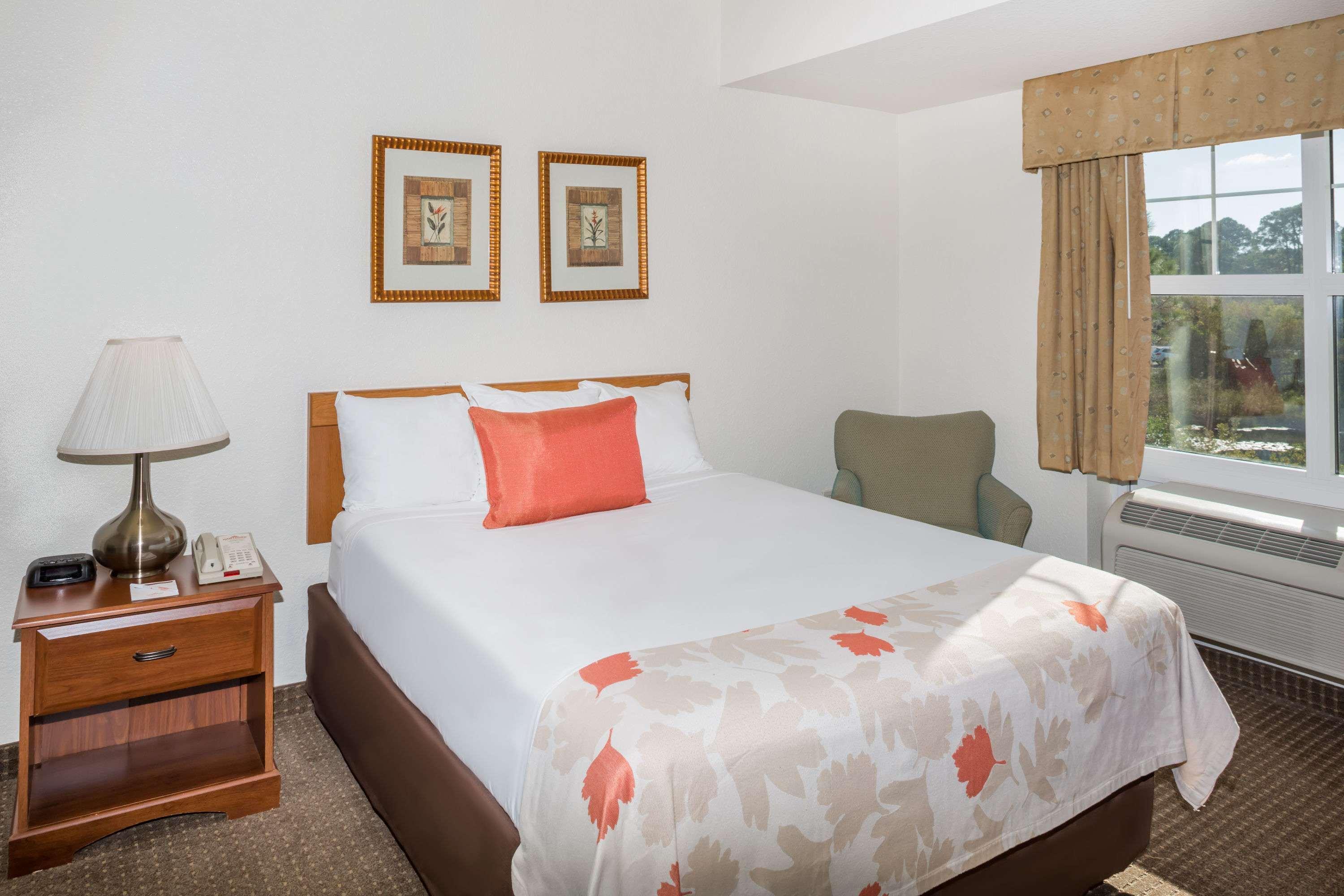Hawthorn Extended Stay By Wyndham Panama City Beach Upper Grand Lagoon Exterior foto